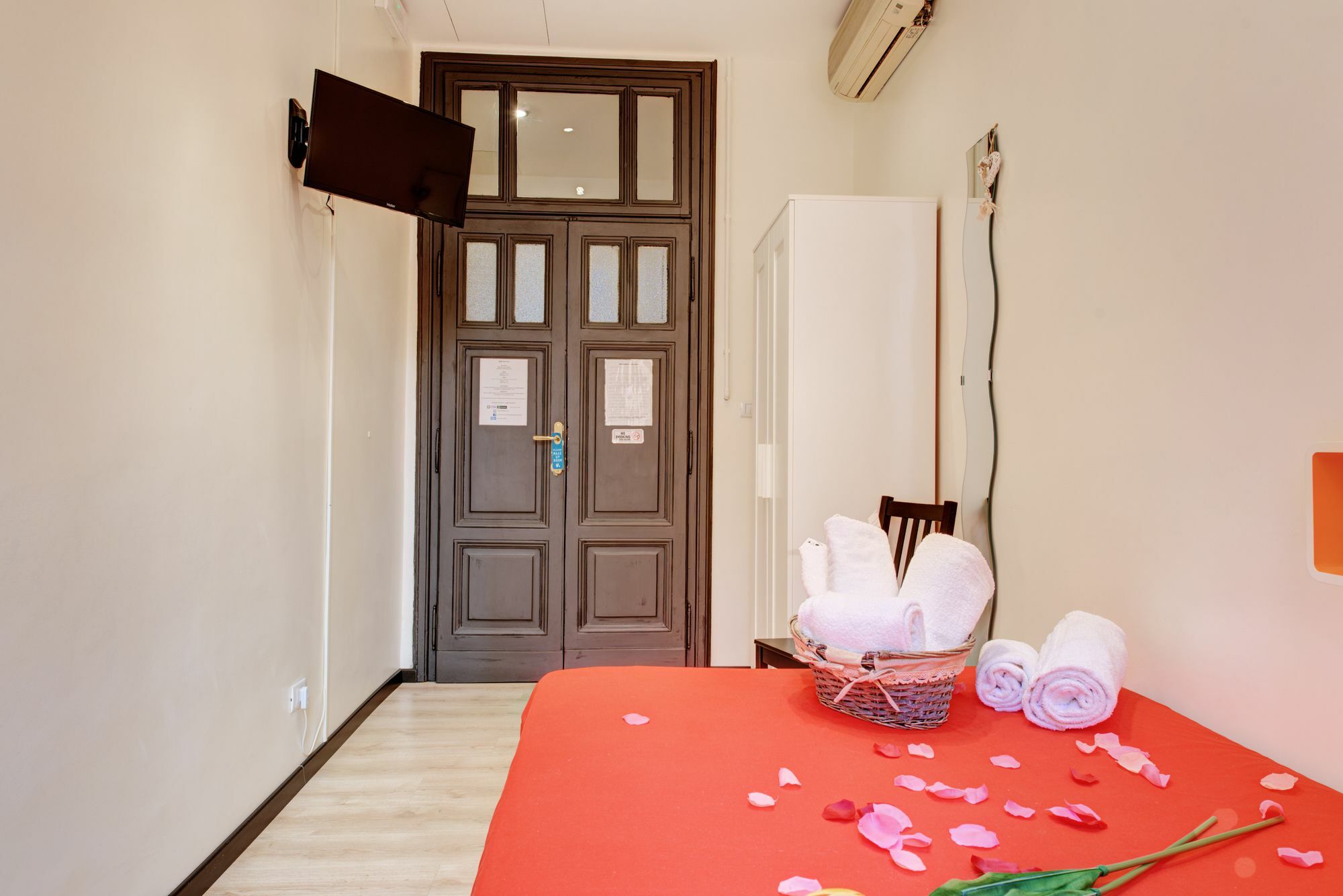 Ad Hoc Guest House Рим Екстер'єр фото